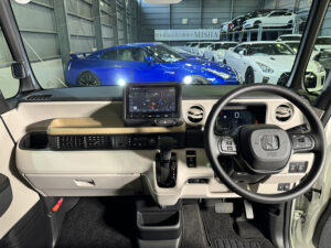 ホンダ N-BOX